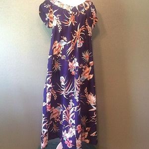 Vintage Made In Hawaii Hawaiian Dress Muu Muu RN 37359 No Size Tag Floral Design